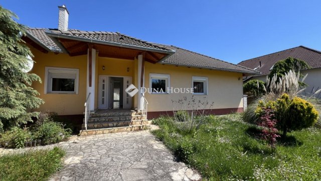 Eladó családi ház, Kozármislenyen, Kamilla utcában 159 M Ft