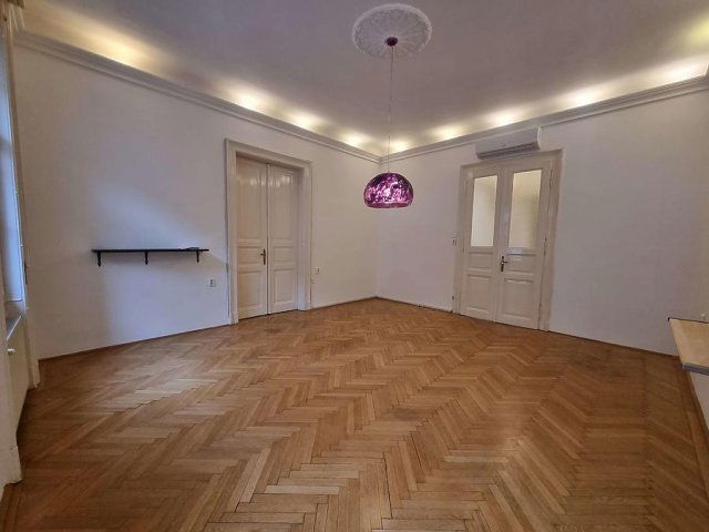 Kiadó téglalakás, albérlet, V. kerületben, Aranykéz utcában