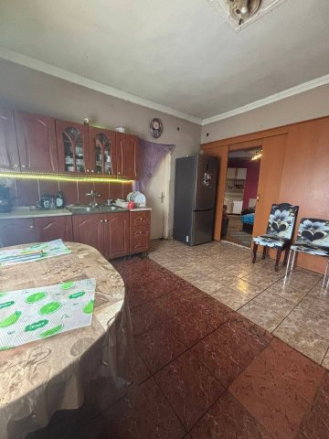 Eladó családi ház, Gesztelyben 15 M Ft, 2+1 szobás