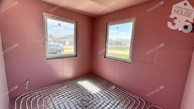 Eladó családi ház, Kecskeméten 85 M Ft, 5 szobás