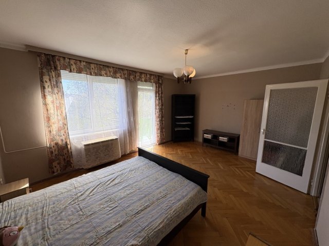 Eladó téglalakás, Kaposváron, Damjanich utcában 32.8 M Ft