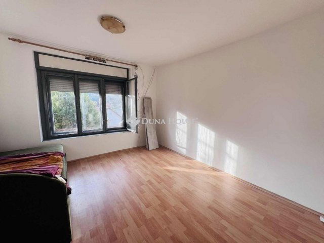 Eladó családi ház, Magyarsarlóson 17.49 M Ft, 1 szobás