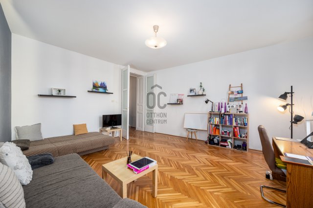 Eladó téglalakás, Budapesten, VI. kerületben 99.9 M Ft, 2 szobás