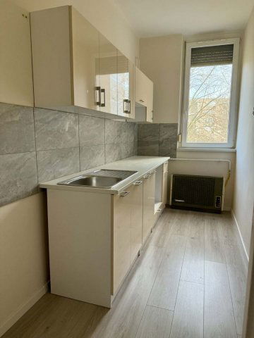 Eladó téglalakás, Debrecenben 59.9 M Ft, 2 szobás