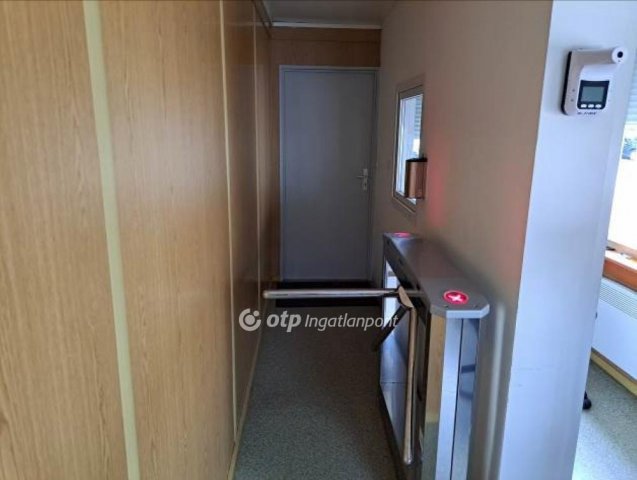 Eladó ipari ingatlan, Pakson 700 M Ft / költözzbe.hu