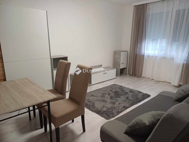 Kiadó panellakás, albérlet, Miskolcon 130 E Ft / hó, 1+1 szobás