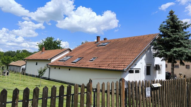 Eladó családi ház, Balatonszentgyörgyön 94.5 M Ft, 4+1 szobás