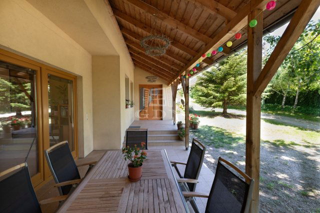 Eladó családi ház, Tárnokon 180 M Ft, 6 szobás