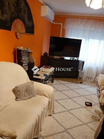 Eladó téglalakás, Tökölön 53 M Ft, 2 szobás