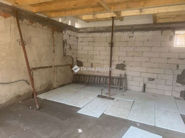 Eladó családi ház, Budapesten, XX. kerületben 49.9 M Ft