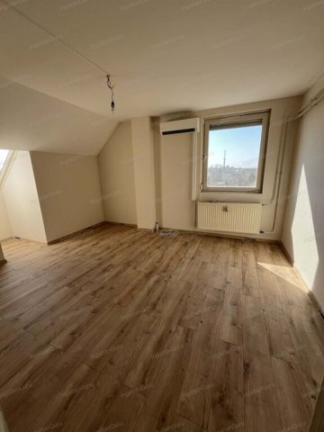 Eladó téglalakás, Kecskeméten 43 M Ft, 2 szobás