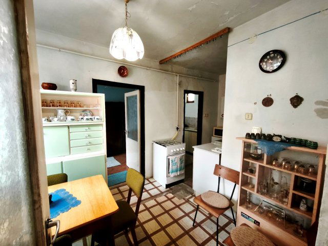 Eladó családi ház, Bujon 12.9 M Ft, 2 szobás