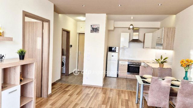 Eladó téglalakás, Budapesten, VIII. kerületben 106.5 M Ft