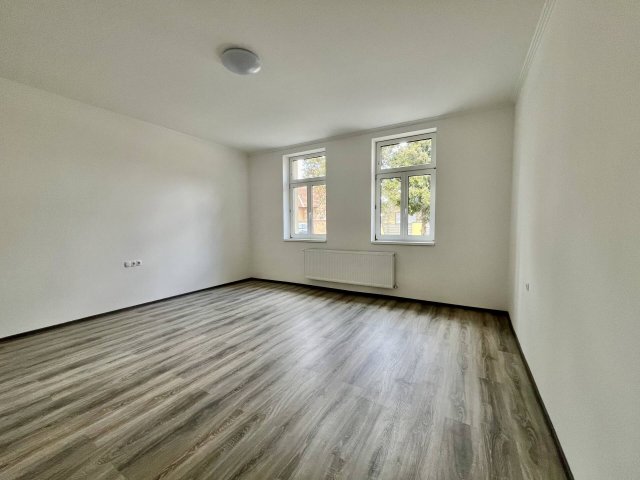 Eladó családi ház, Békéscsabán 79.9 M Ft, 3 szobás