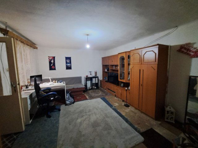 Eladó családi ház, Pilisen, Sándor utcában 18 M Ft, 2+1 szobás