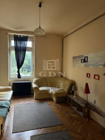 Eladó téglalakás, Budapesten, IV. kerületben 33.8 M Ft, 1 szobás