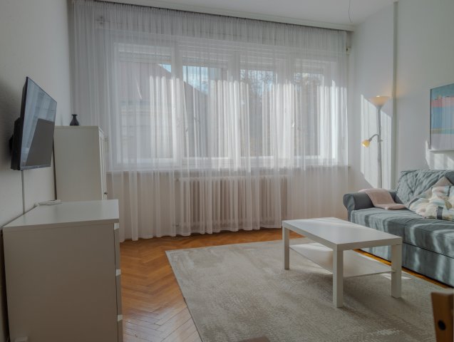 Kiadó téglalakás, albérlet, V. kerületben, Galamb utcában