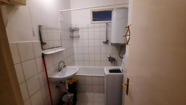Eladó téglalakás, Székesfehérvárott 35.5 M Ft, 1 szobás