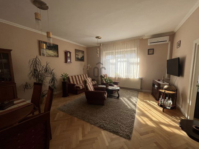 Eladó téglalakás, Győrött 85.99 M Ft, 3 szobás