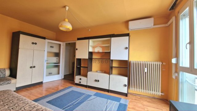 Eladó panellakás, Pécsett, Péchy Blanka téren 41.5 M Ft
