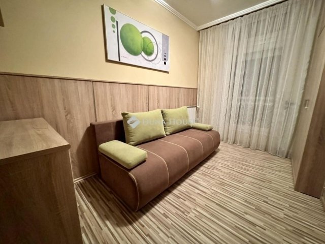 Eladó téglalakás, Kecskeméten 87.9 M Ft, 2+2 szobás