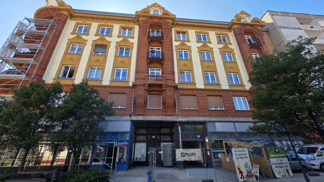 Kiadó üzlethelyiség, Debrecenben 350 E Ft / hó, 2 szobás