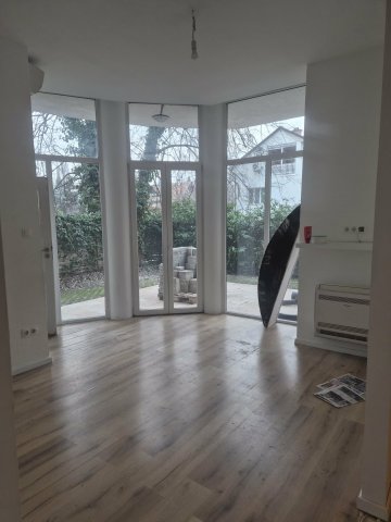 Eladó téglalakás, Budapesten, III. kerületben 139 M Ft, 3 szobás