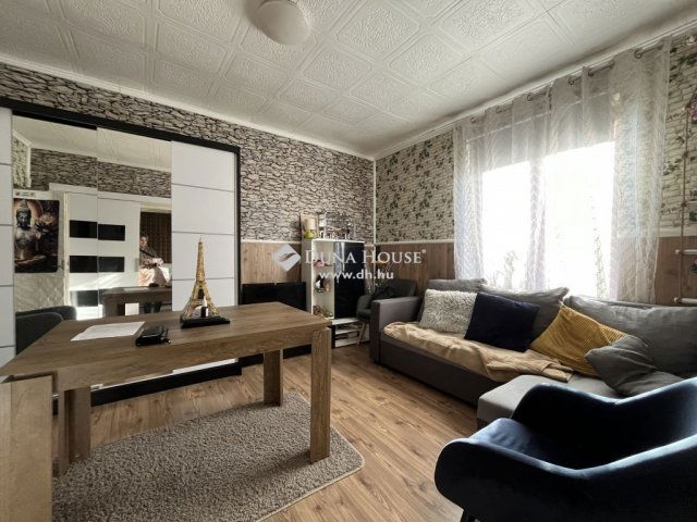 Eladó családi ház, Dunaszekcsőn 26.9 M Ft, 3 szobás