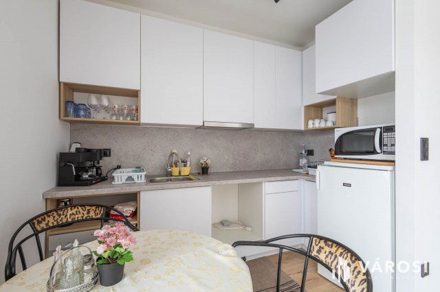 Kiadó téglalakás, albérlet, Szegeden 200 E Ft / hó, 2 szobás