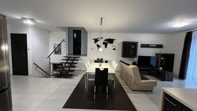 Eladó családi ház, Hajdúsámsonon 112.6 M Ft, 4 szobás