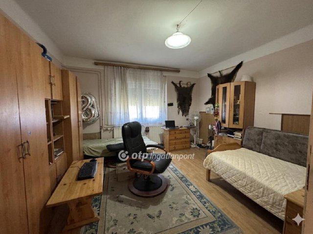 Eladó családi ház, Halásztelken 69.9 M Ft, 3+1 szobás
