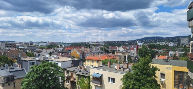 Eladó téglalakás, Budapesten, XI. kerületben 79.9 M Ft, 2 szobás