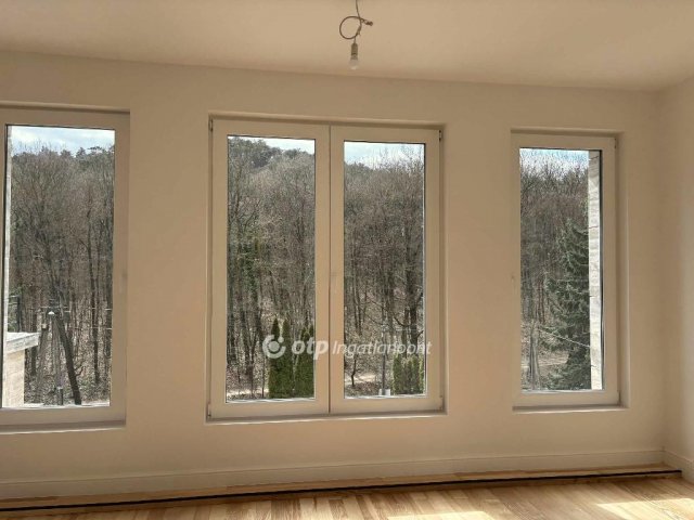 Eladó téglalakás, Budapesten, II. kerületben 147 M Ft, 3 szobás