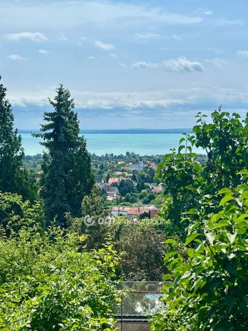 Eladó nyaraló, Csopakon 58 M Ft, 1+2 szobás