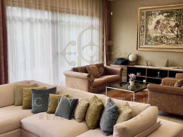 Eladó családi ház, Budapesten, XI. kerületben 986.7 M Ft