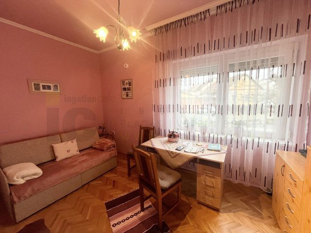 Eladó családi ház, Szegeden 104.9 M Ft, 2+2 szobás