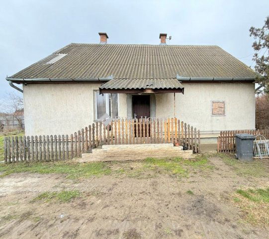 Eladó családi ház, Nyírmihálydin 15.9 M Ft, 3 szobás