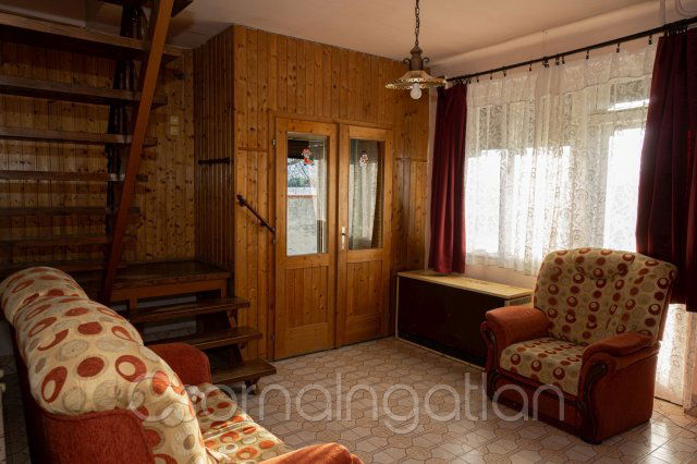 Eladó családi ház, Csornán 57.9 M Ft, 4 szobás