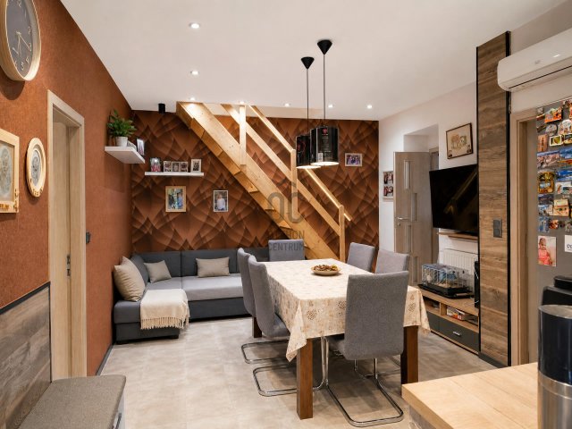 Eladó családi ház, Győrött 96.5 M Ft, 5 szobás