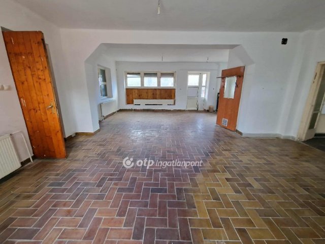 Eladó családi ház, Miskolcon 36.9 M Ft, 4 szobás