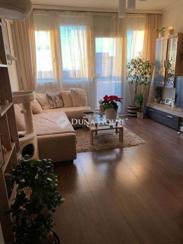 Eladó panellakás, Budapesten, VIII. kerületben 74.9 M Ft