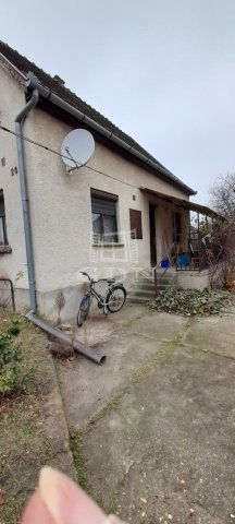 Eladó családi ház, Szigethalmon 59.9 M Ft, 3 szobás