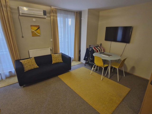 Kiadó téglalakás, albérlet, V. kerületben, Vadász utcában