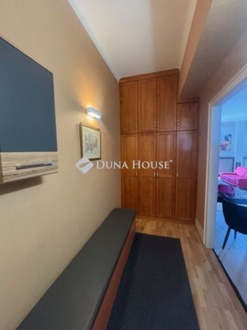 Kiadó téglalakás, albérlet, Debrecenben 395 E Ft / hó, 3 szobás