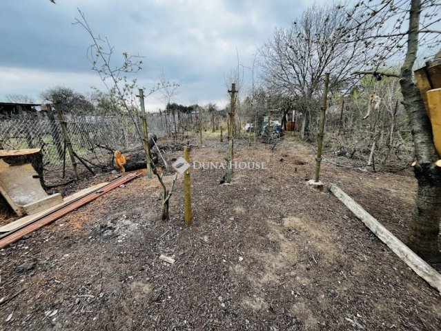 Eladó családi ház, Monoron 25 M Ft, 2 szobás