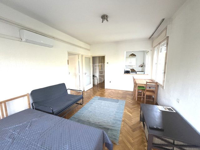 Eladó téglalakás, Budapesten, XI. kerületben 75.4 M Ft