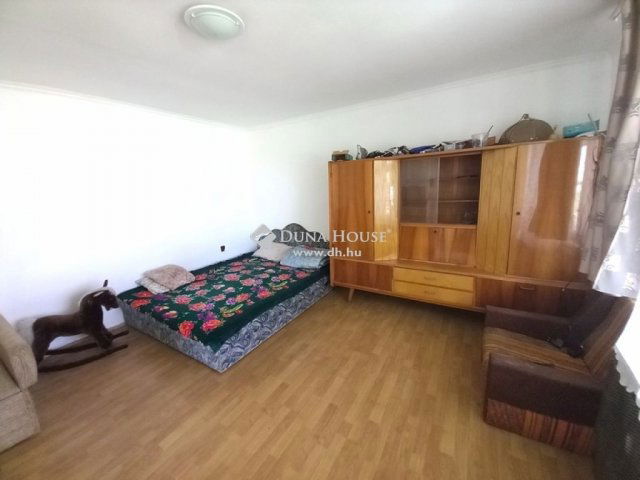 Eladó családi ház, Lajosmizsén 17.5 M Ft, 1+2 szobás