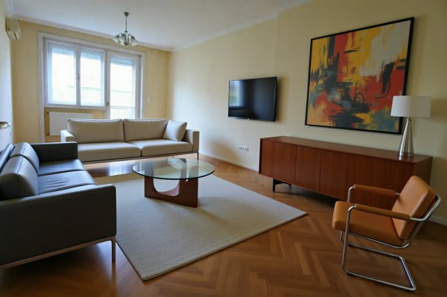 Eladó téglalakás, Budapesten, XIII. kerületben, Pozsonyi úton