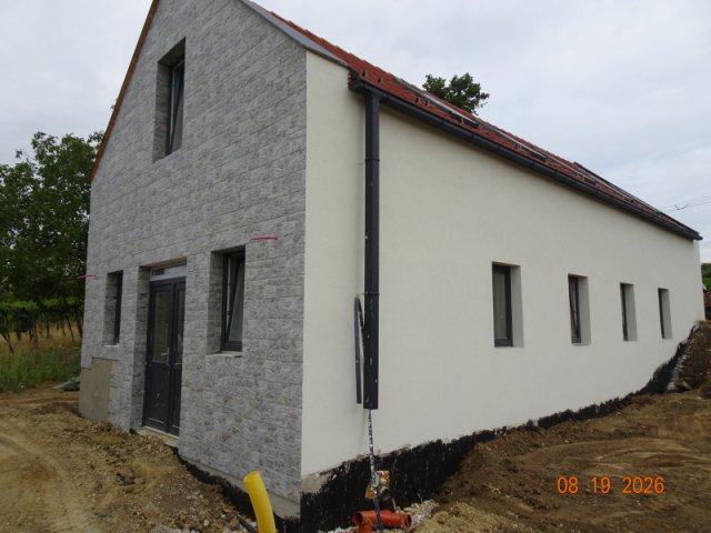 Eladó családi ház, Szentantalfán 149 M Ft, 4+1 szobás
