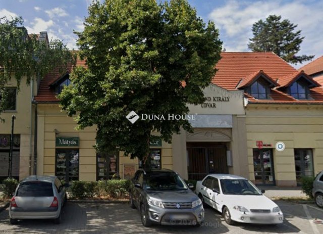 Kiadó üzlethelyiség, Tatán, Ady Endre utcában 300 E Ft / hó